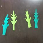 【折り紙】コスモスの葉っぱと茎の作り方｜子供もできる簡単な切り方