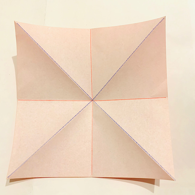 9月の折り紙 トンボが飛ぶ！折り方作り方2