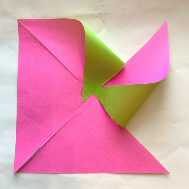 折り紙の風車の作り方 (10)