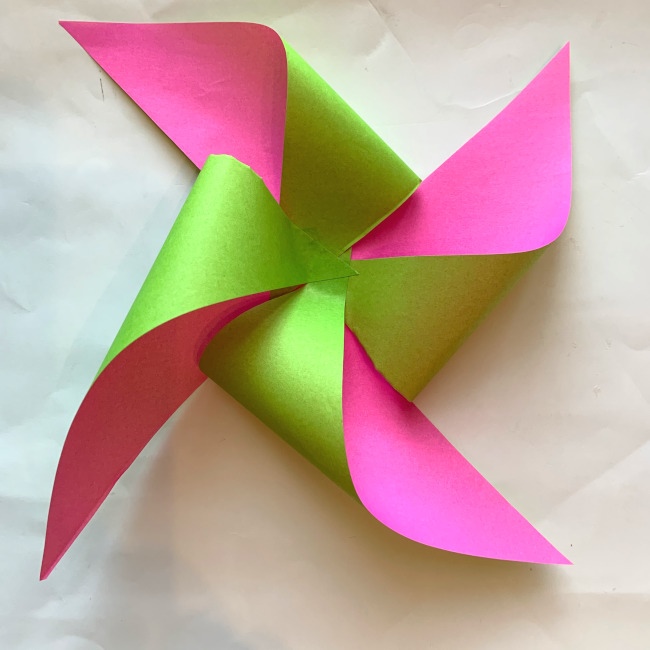 折り紙の風車の作り方 (12)