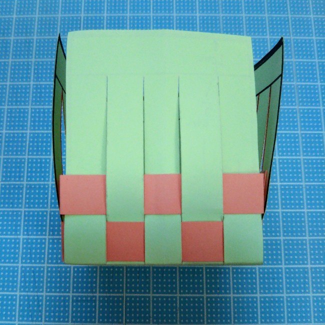 画用紙で作るカバン(紙紐バッグ)の作り方