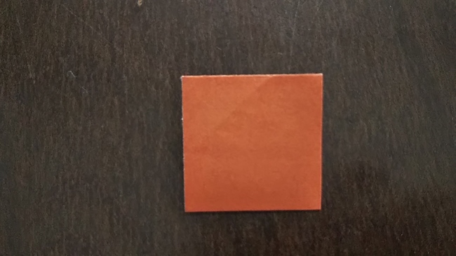 9月10月11月の折り紙|簡単などんぐりの折り方・作り方②２枚の折り紙を使用