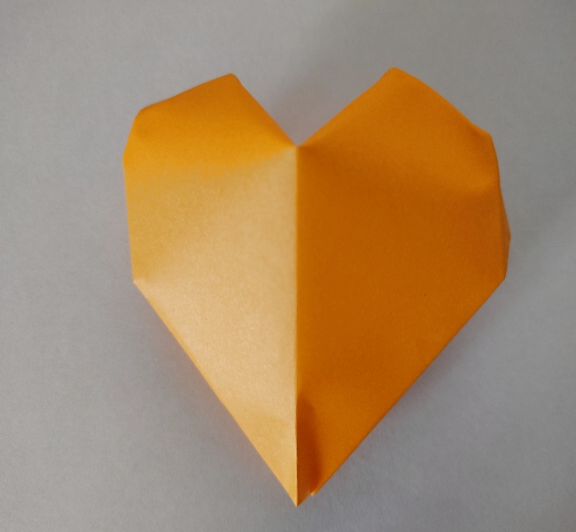 折り紙の 風船 ぷっくりハート型 は簡単でかわいい 作り方 折り方を紹介 子供と楽しむ折り紙 工作