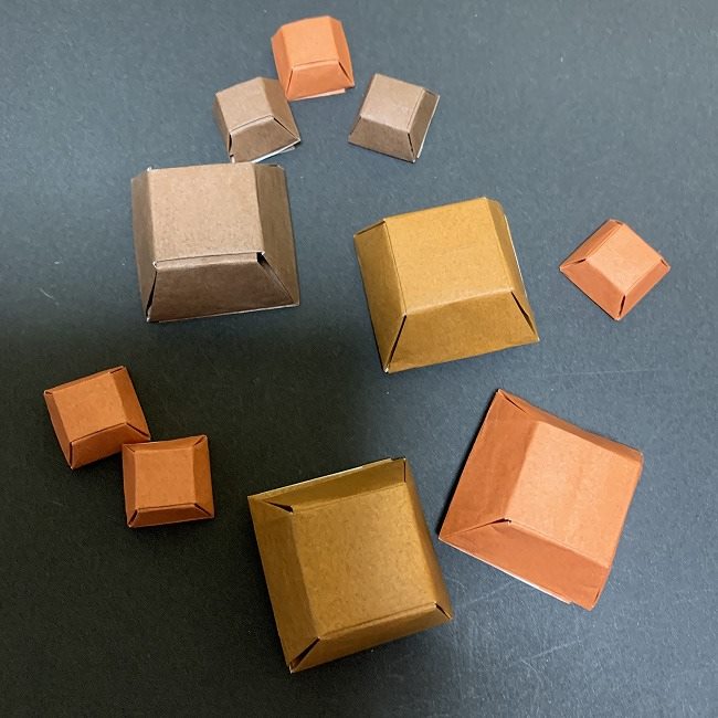 チョコレートの折り紙は簡単！いろんなサイズを作ってみて♪