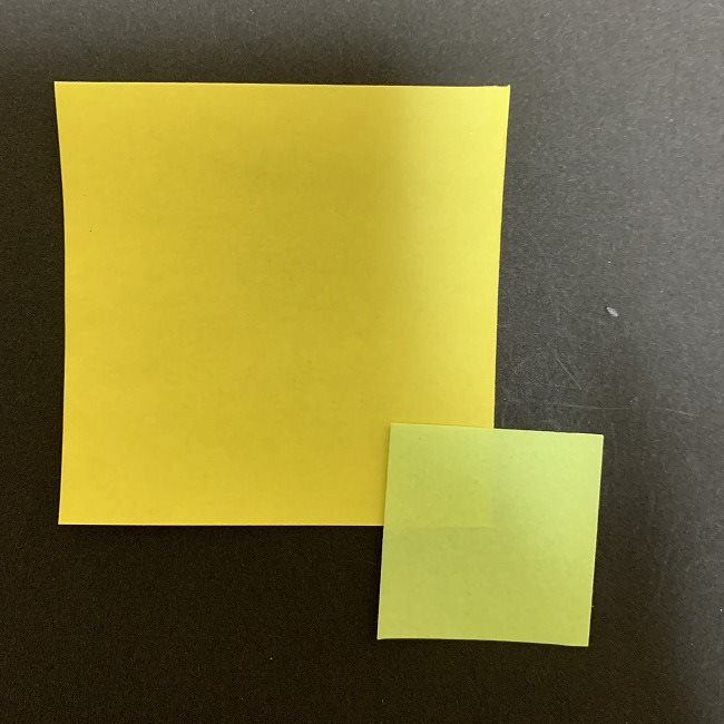 折り紙のプレゼント(平面・一枚で作れる♪)：用意するもの (1)