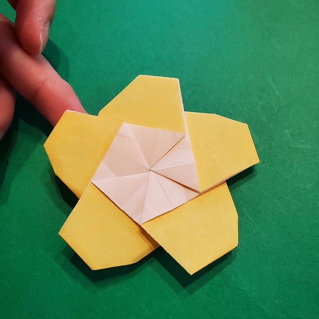 松竹梅【梅】の折り紙は正月飾りにも使える！折り方・作り方 (31)