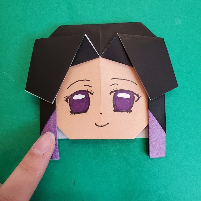胡蝶しのぶの髪飾りの作り方(折り紙は紫色) (9)