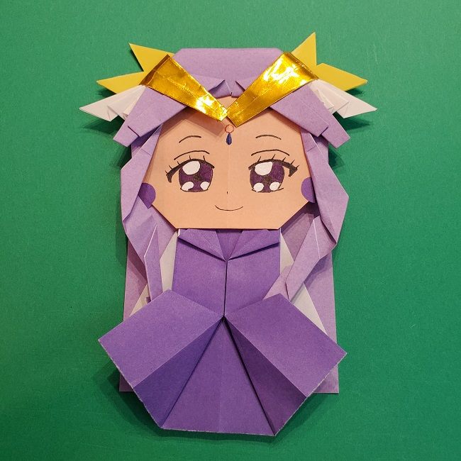 キュアアースの折り紙 全身 折り方作り方 ヒーリングっどプリキュアのかわいいキャラクター 子供と楽しむ折り紙 工作