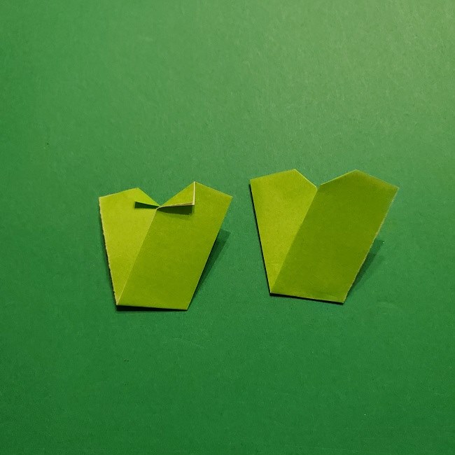 カナエ髪飾りの折り紙 (5)