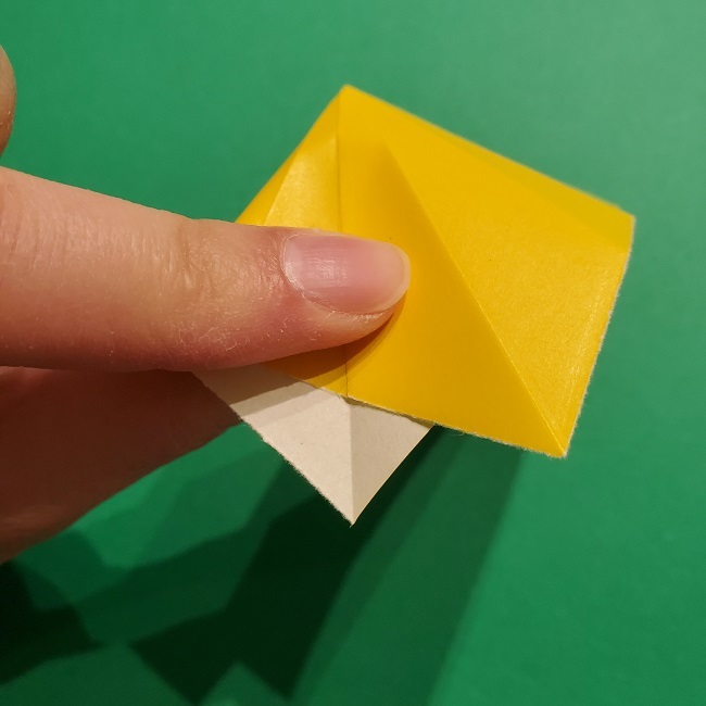 折り紙 チューリップのリースの作り方 (12)
