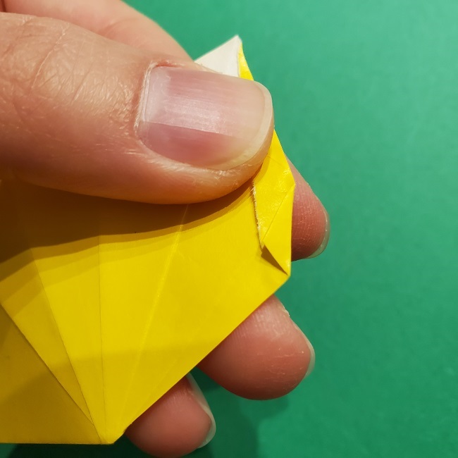 折り紙 チューリップのリースの作り方 (16)