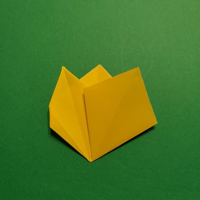 折り紙 チューリップのリースの作り方 (21)
