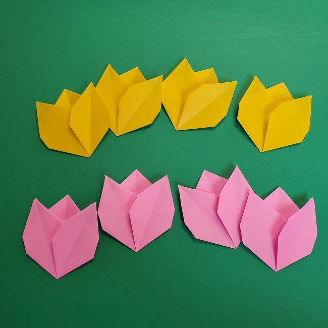 折り紙 チューリップのリースの作り方 (30)