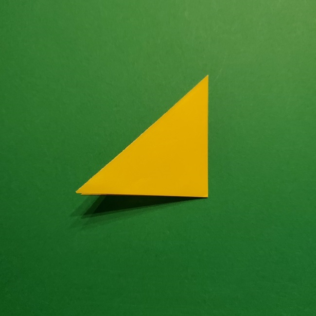 折り紙 チューリップのリースの作り方 (4)