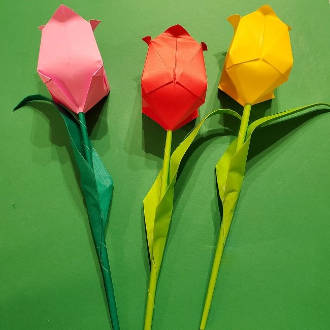 折り紙の花束(子供にも!)立体的なチューリップブーケの作り方 (1)