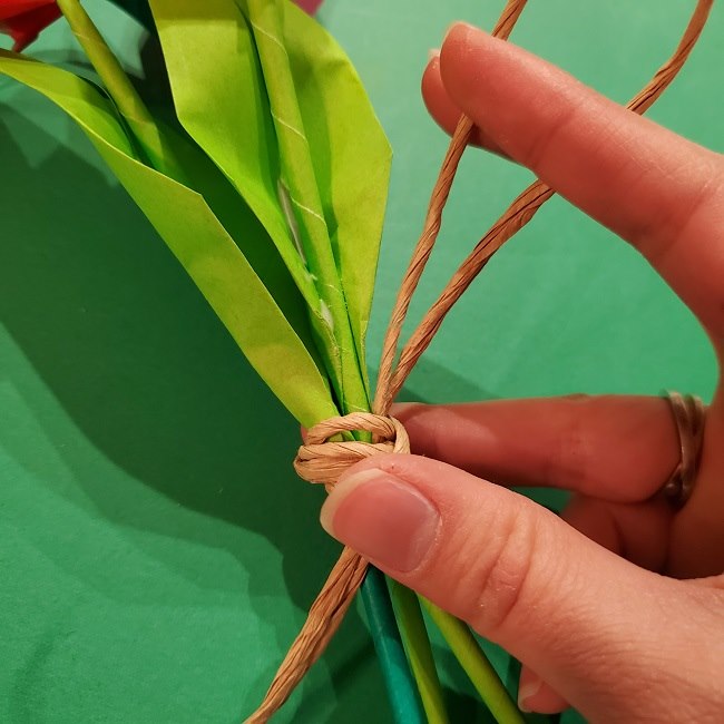 折り紙の花束(子供にも!)立体的なチューリップブーケの作り方 (10)