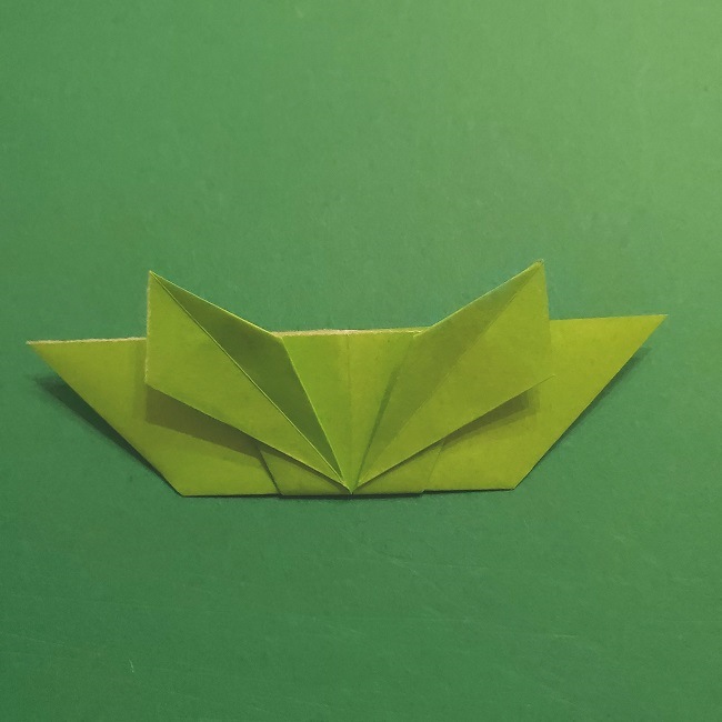 折り紙花リースの土台の作り方【葉っぱの壁飾り】 (25)