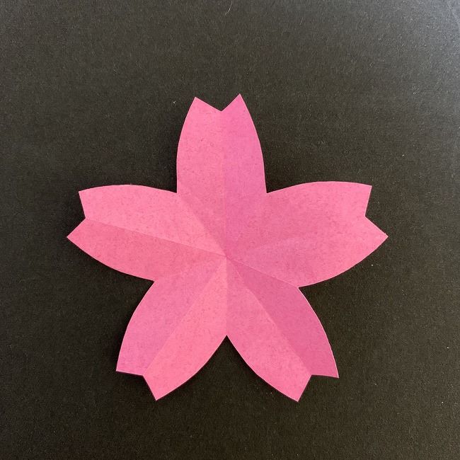 桜の装飾・折り紙ガーランドの作り方(1)