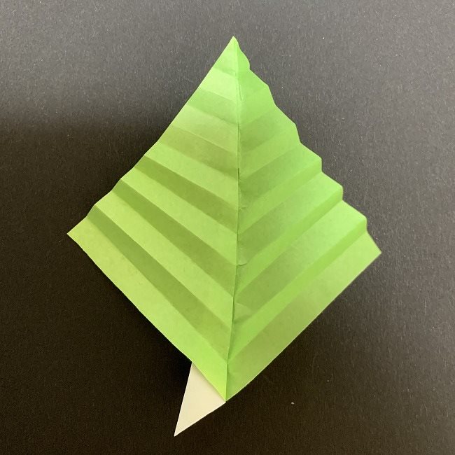 桜の葉の折り紙 簡単な折り方作り方 (7)