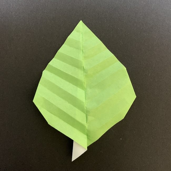 桜の葉の折り紙 簡単な折り方作り方 (12)