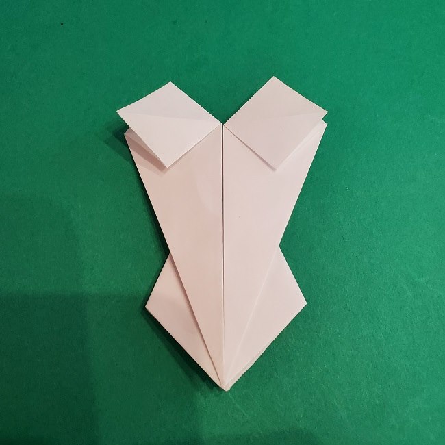 セーラームーンの折り紙の折り方作り方☆ドレス (25)