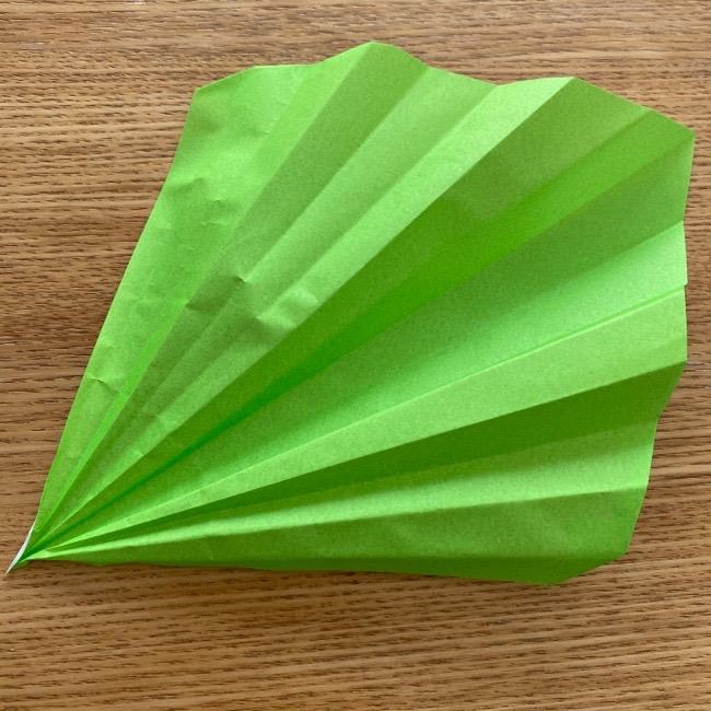 トトロ 葉っぱの傘の折り紙＊折り方作り方10