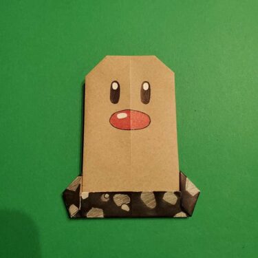 ポケポケモン折り紙 ディグダの折り方！1枚で体まで作れるかわいいキャラクター☆モン(ポケットモンスター)折り紙のディグダの折り方作り方(31)