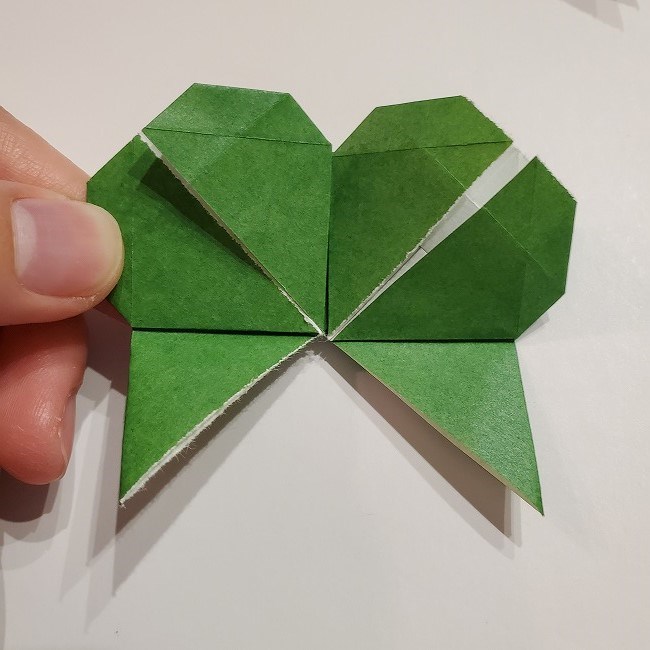 折り紙のクローバー(4枚ver折り方・作り方2四葉へ (2)