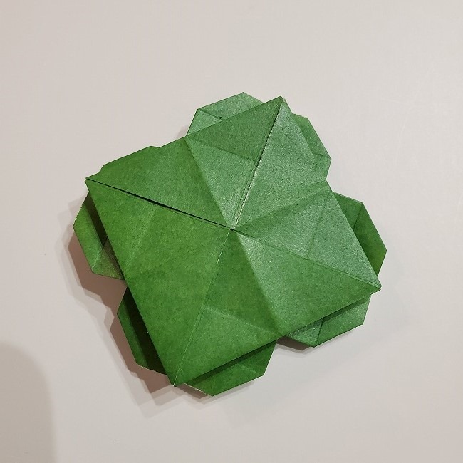 折り紙のクローバー(4枚ver折り方・作り方2四葉へ (5)