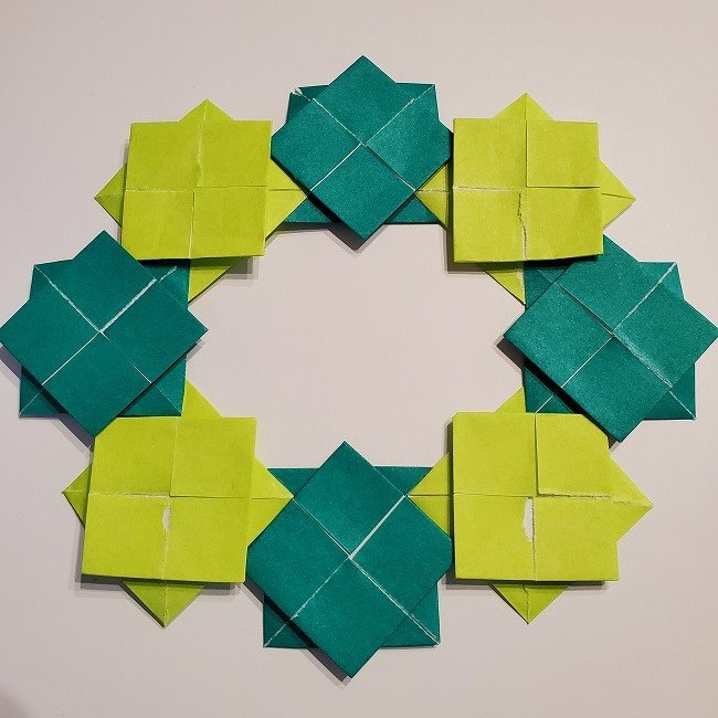 折り紙の菜の花のリースの作り方 (2)