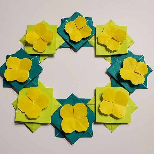 折り紙の菜の花のリースの作り方 (3)