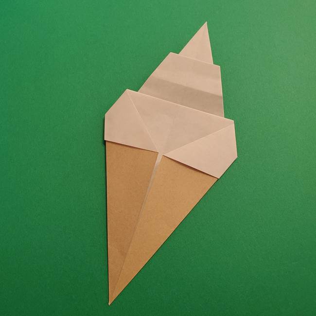 子供が喜ぶ折り紙 ソフトクリーム コーンの簡単な折り方作り方 子供と楽しむ折り紙 工作