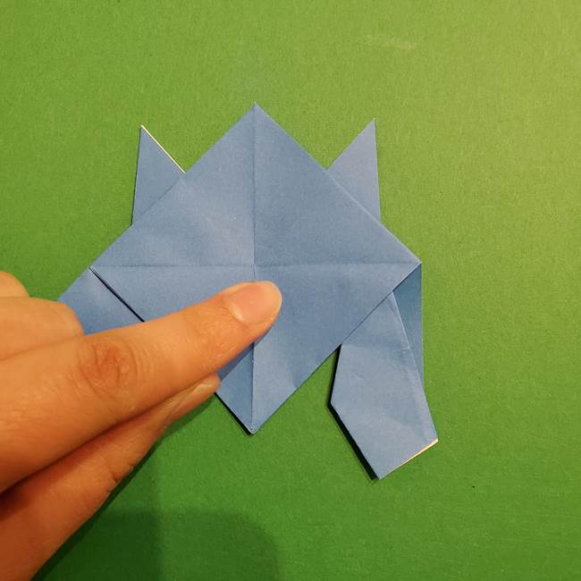 ポケモンの折り紙 リオルの折り方作り方(26)