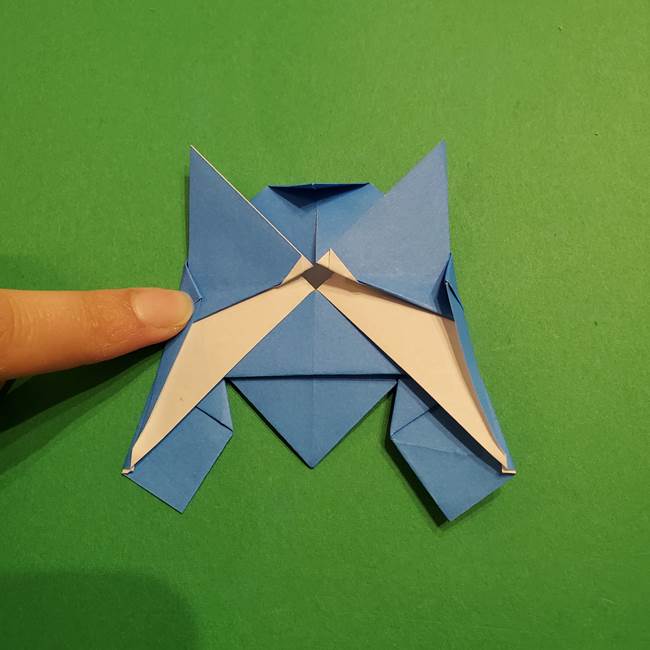ポケモンの折り紙 リオルの折り方作り方(30)