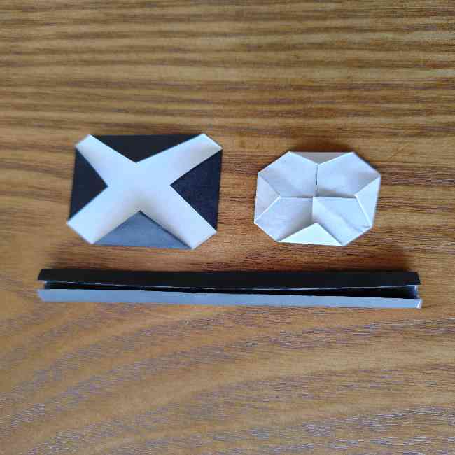 ミニオン 折り紙のメダルの作り方・折り方 (18)
