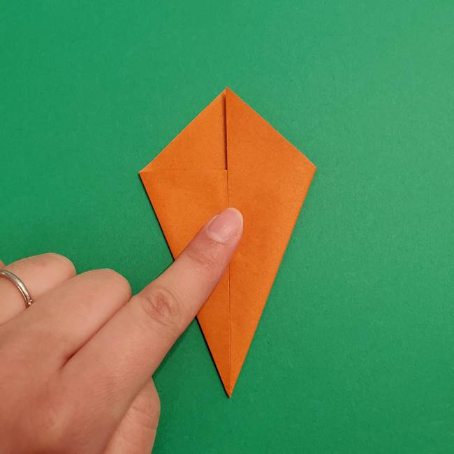 折り紙のアイスクリームコーン 立体的な折り方作り方1(10)