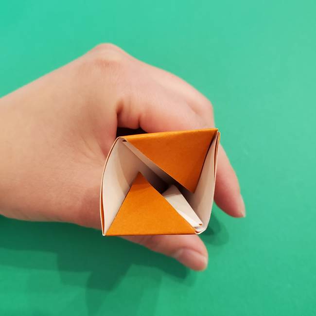 折り紙のアイスクリームコーン 立体的な折り方作り方1(18)