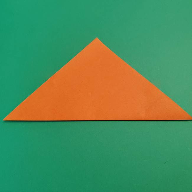折り紙のアイスクリームコーン 立体的な折り方作り方1(2)