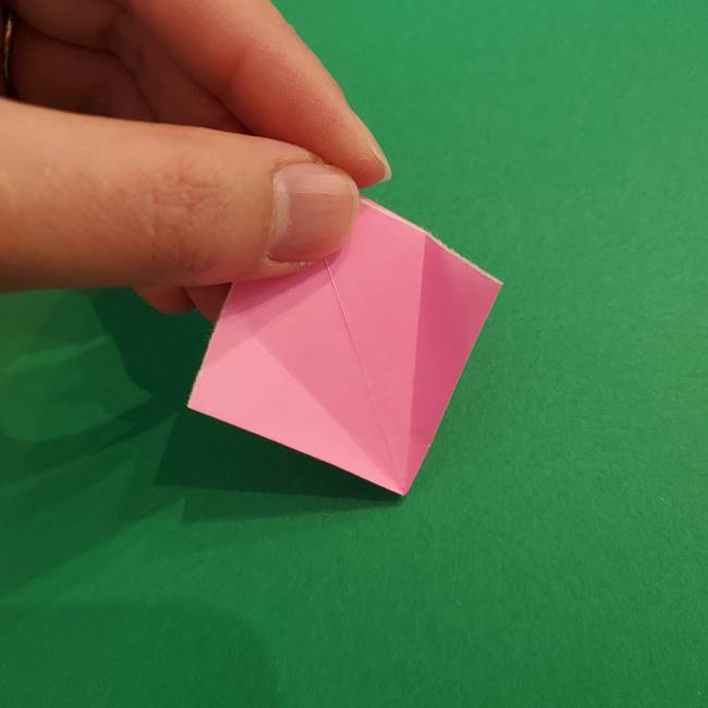 折り紙のアイスクリームコーン 立体的な折り方作り方2(18)