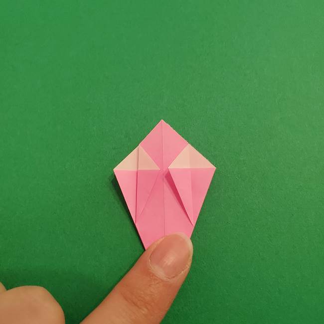 折り紙のアイスクリームコーン 立体的な折り方作り方2(20)