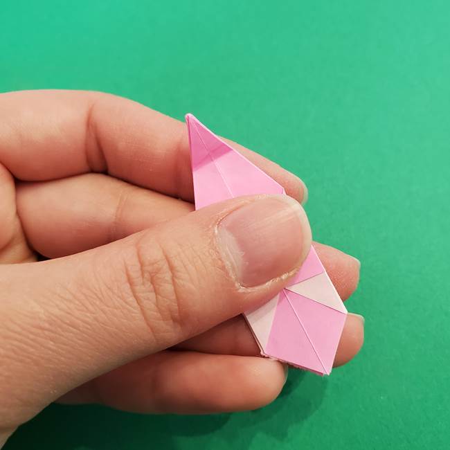 折り紙のアイスクリームコーン 立体的な折り方作り方2(27)