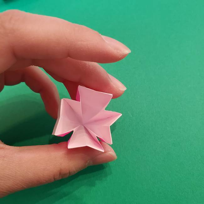 折り紙のアイスクリームコーン 立体的な折り方作り方2(34)
