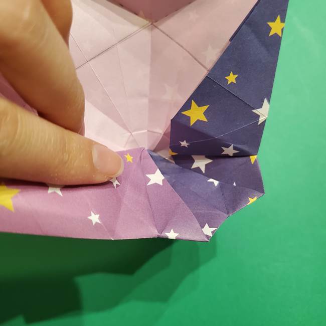 折り紙のおもちゃアイスクリームカップ 立体的で楽しい作り方折り方 子供と楽しむ折り紙 工作