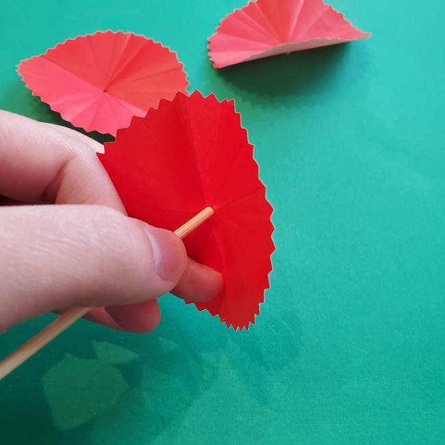 カーネーションの折り紙 本格的でリアルな花の作り方①花(18)