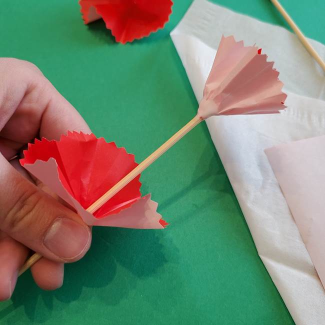 カーネーションの折り紙 本格的でリアルな花の作り方①花(29)