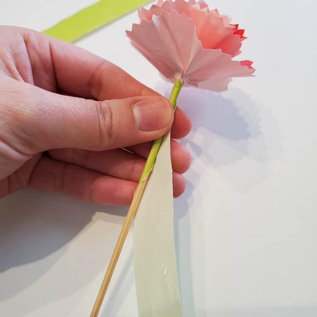 カーネーションの折り紙 本格的でリアルな花の作り方②茎(4)