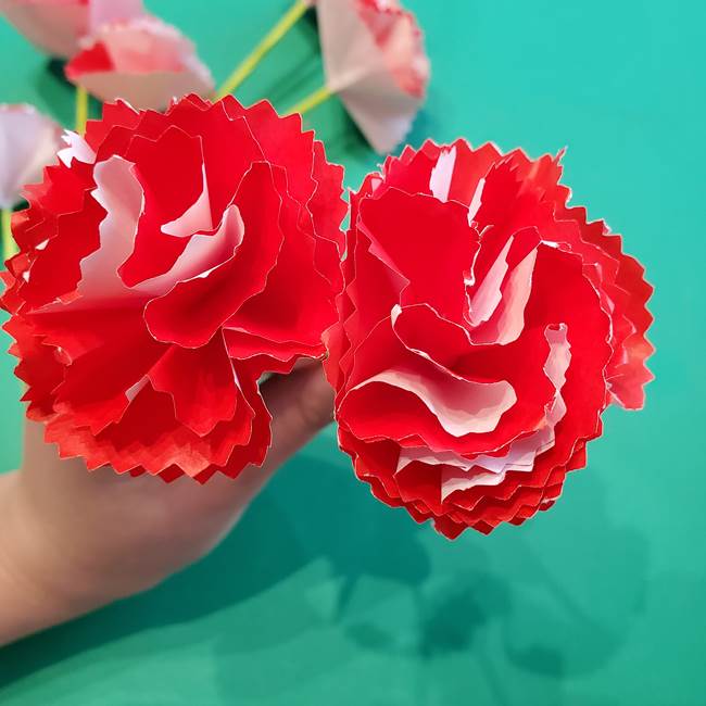 折り紙でつくる母の日用の難しいカーネーションの立体花束の作り方(4)