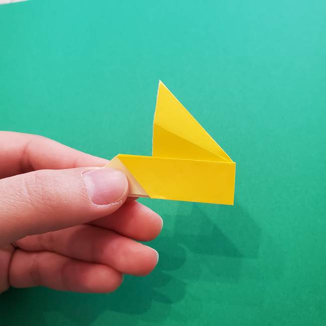 折り紙のダリア 16枚で立体的な折り方①上段(21)