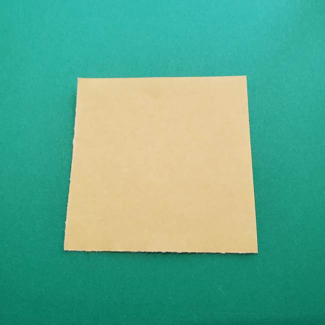 折り紙のダリア 16枚で立体的な折り方②下段(1)