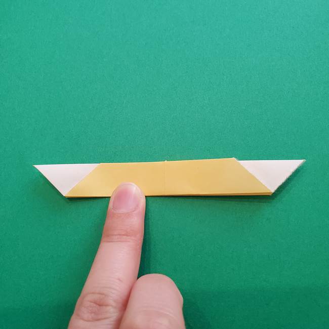 折り紙のダリア 16枚で立体的な折り方②下段(9)
